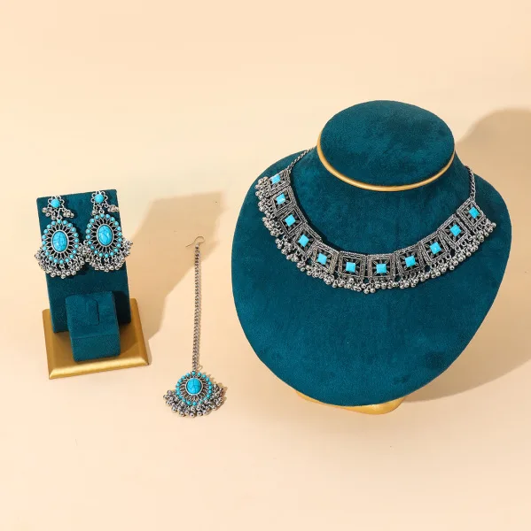 India Jewel Necklace Earrings Forehead Chain Combination suit Metal Diamond Geometric Accessories Three-piece Jhumka-Color: lake blue