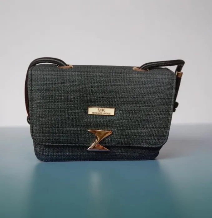 Inspired-by Michael Kors  Ladies Textured Woven Flap Crossbody Bag – Camera-Bag Style with Twisted Metal Turn-Lock | Charcoal Black